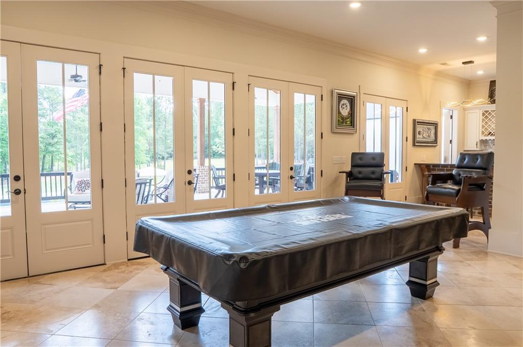 5888 Cobbham Road Property Photo 15