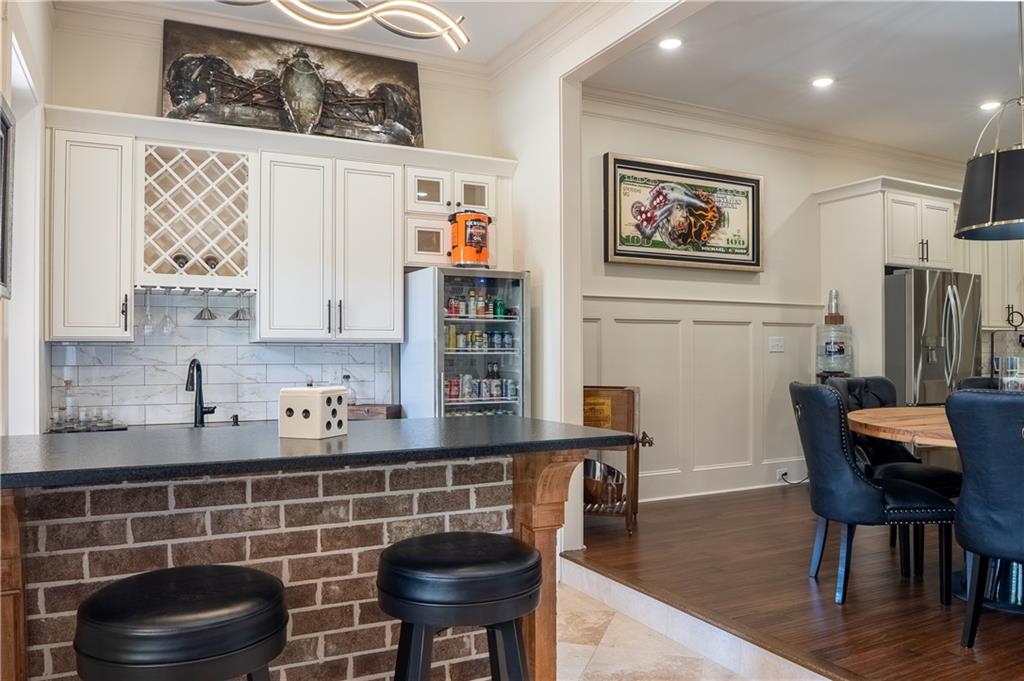 5888 Cobbham Road Property Photo 16