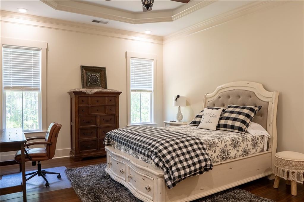 5888 Cobbham Road Property Photo 29