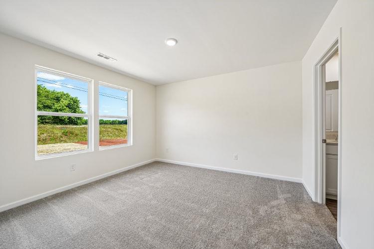 63 Rainbow Ln Property Photo 18