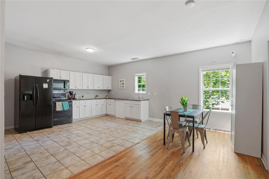 1070 Mayson Turner Road Nw Property Photo 8
