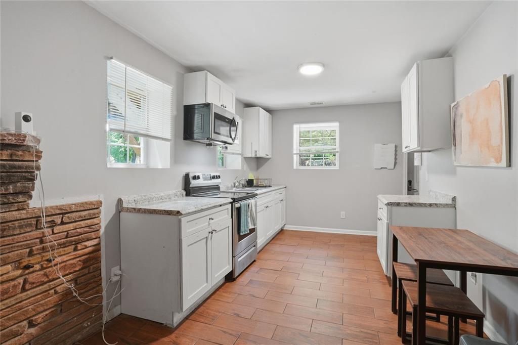 1070 Mayson Turner Road Nw Property Photo 14