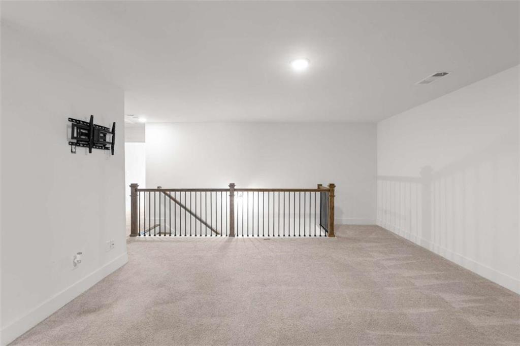 7788 Baron Road Property Photo 19