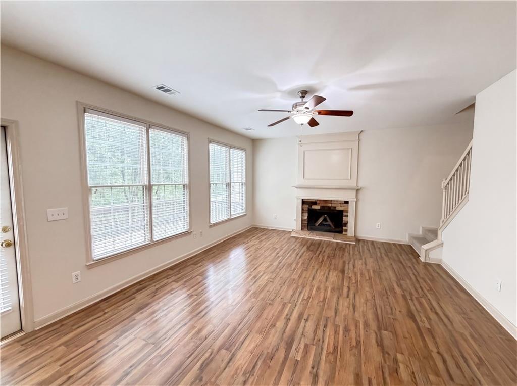 2945 Highland Pass Property Photo 8