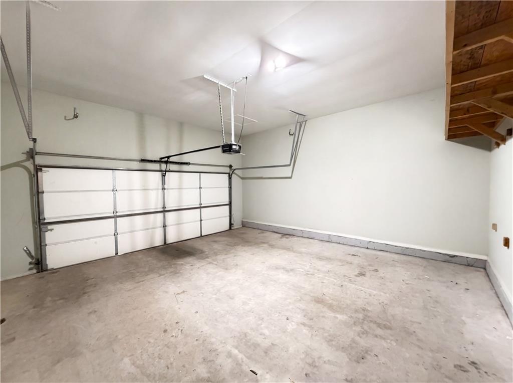 2945 Highland Pass Property Photo 29