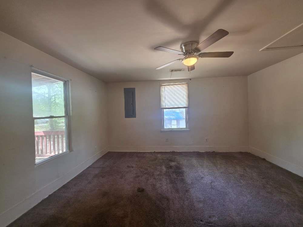 3127 Hendrix Circle Property Photo 14
