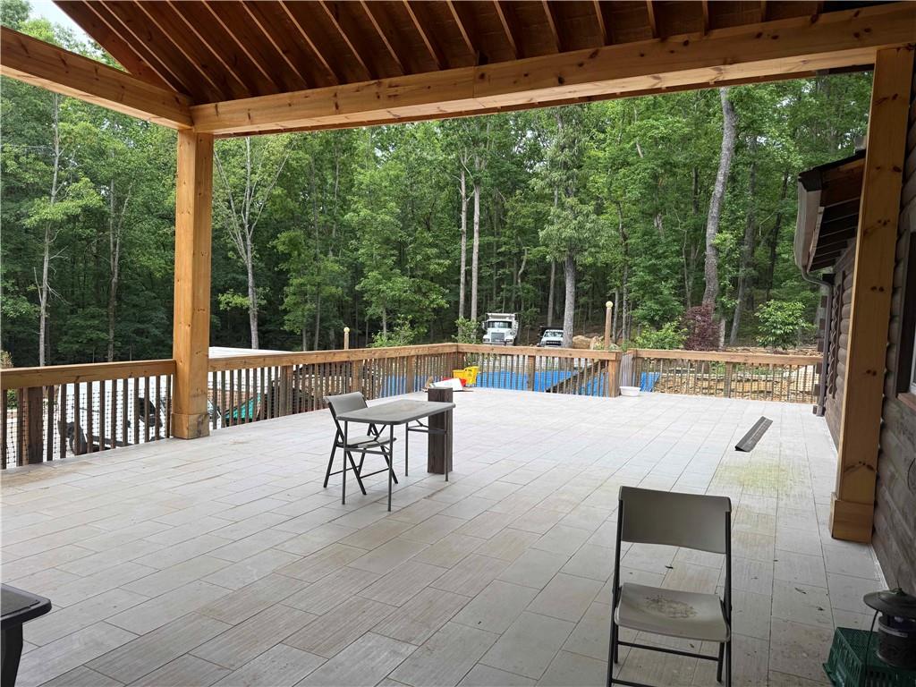 2426 E Maddox Road Property Photo 5