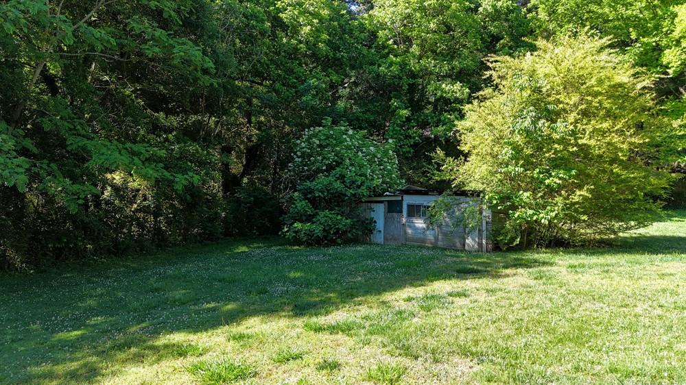 1186 E Tugalo Street Property Photo 9