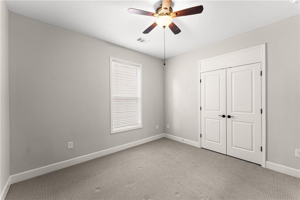3913 Great Pine Drive Property Photo 18