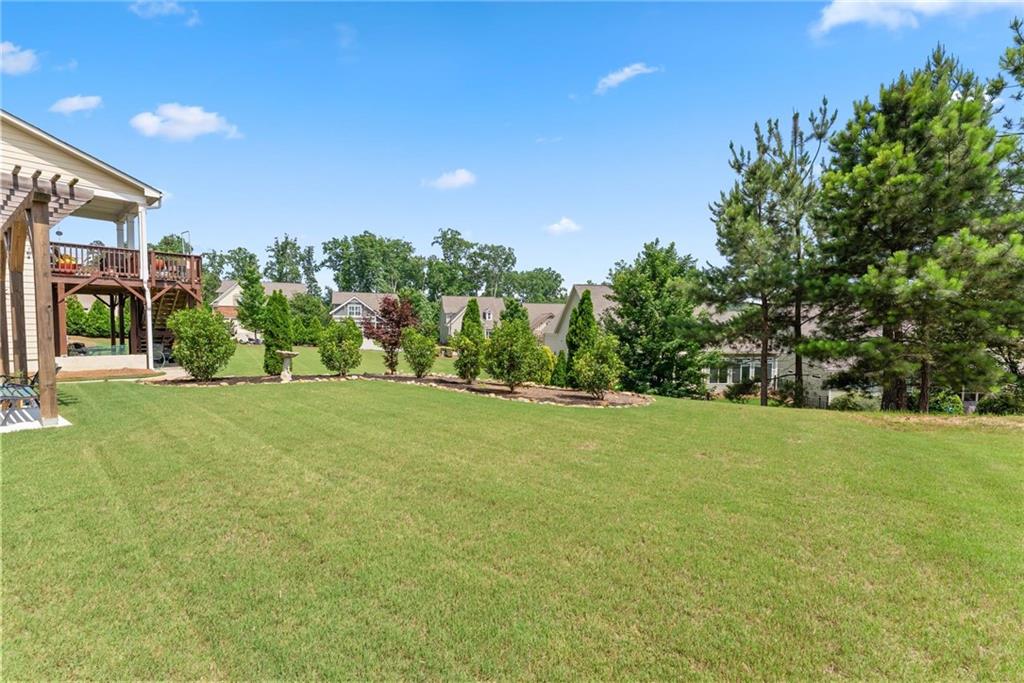 3913 Great Pine Drive Property Photo 35