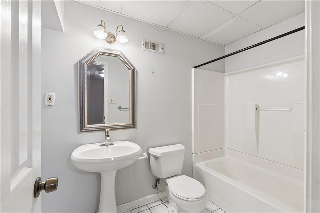 1744 Reindeer Drive Ne Property Photo 28