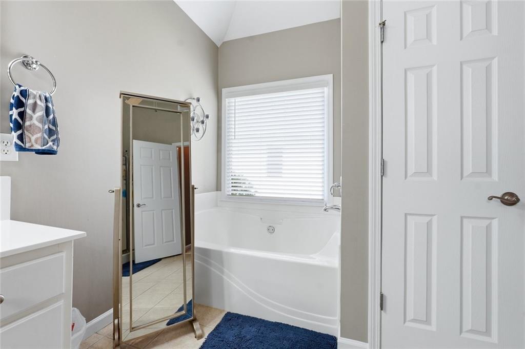 676 Bentleaf Drive Property Photo 13
