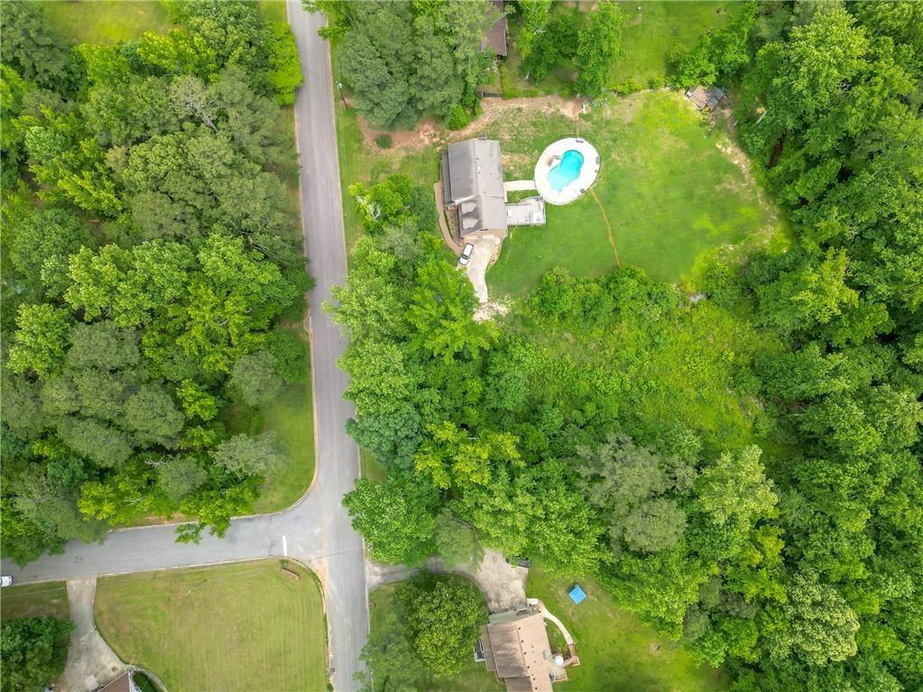 6990 Oak Leaf Drive Property Photo 10