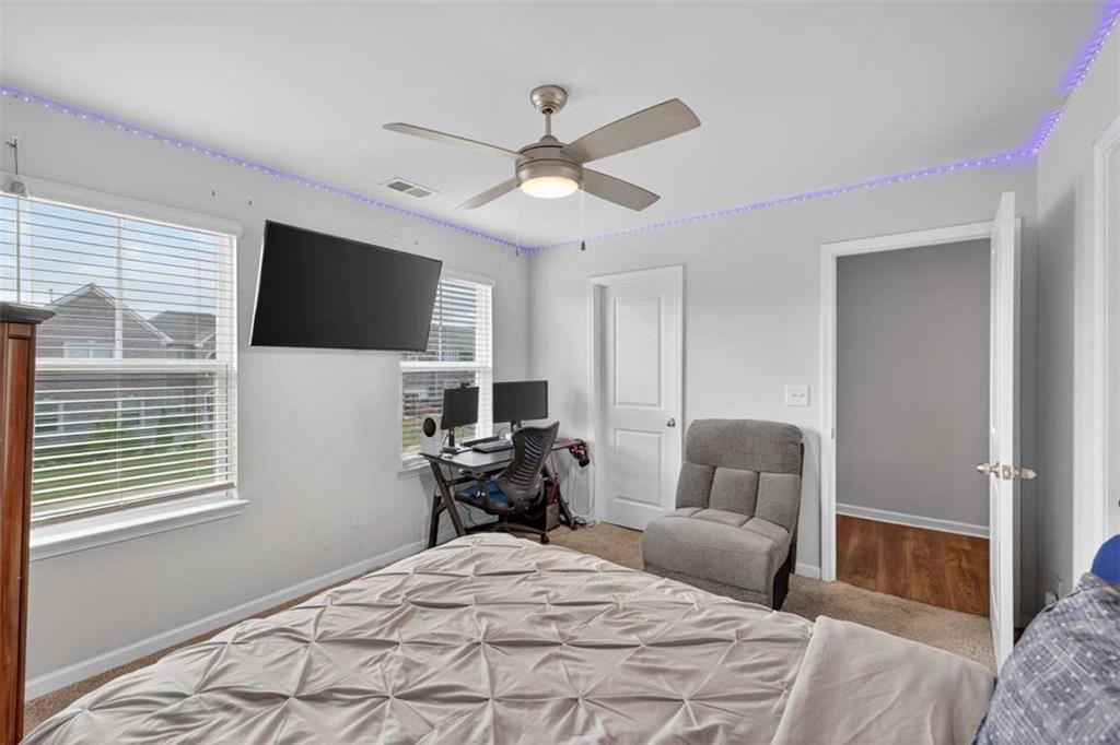 140 Camdale Court Property Photo 25