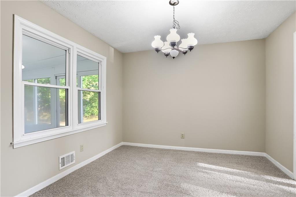 6742 Kellogg Drive Property Photo 9