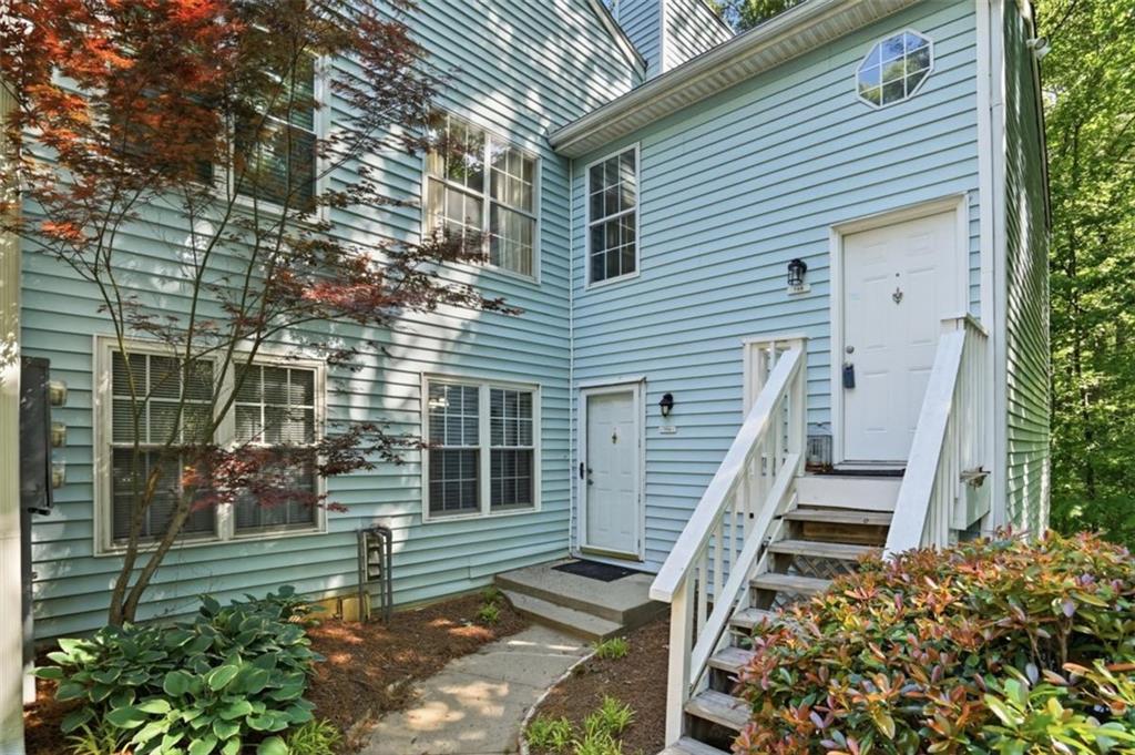 704 Glenleaf Drive Property Photo 1