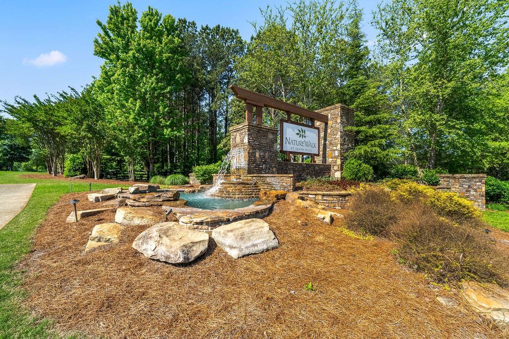 204 Mountain Ashe Lane Property Photo 55