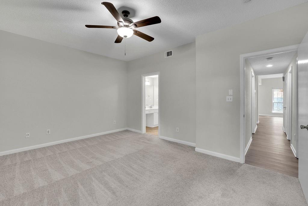 3067 Steeplechase Property Photo 7