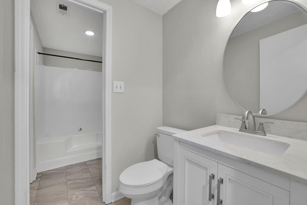 3067 Steeplechase Property Photo 10