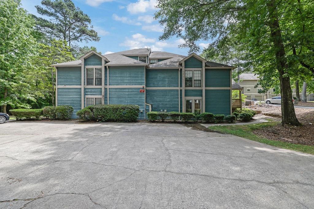3067 Steeplechase Property Photo 18