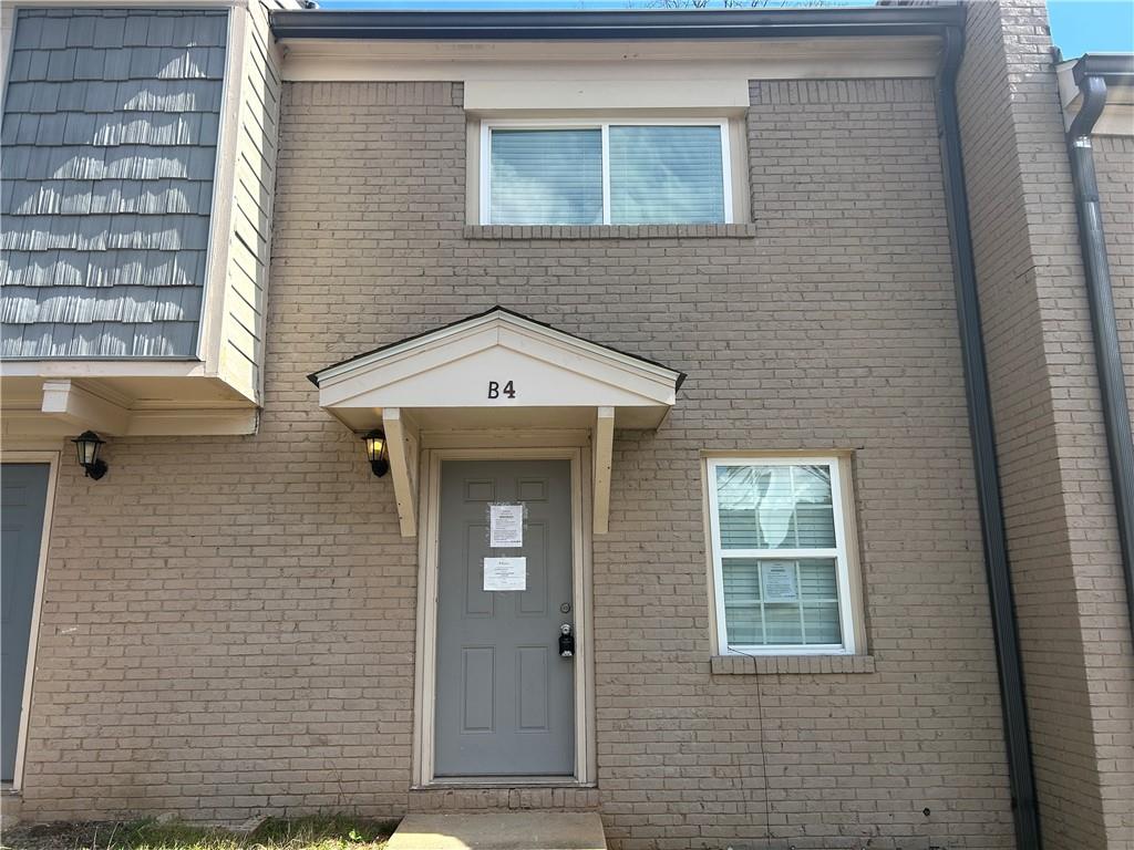 2604 Campbellton Road Sw Unit B4 Property Photo 1