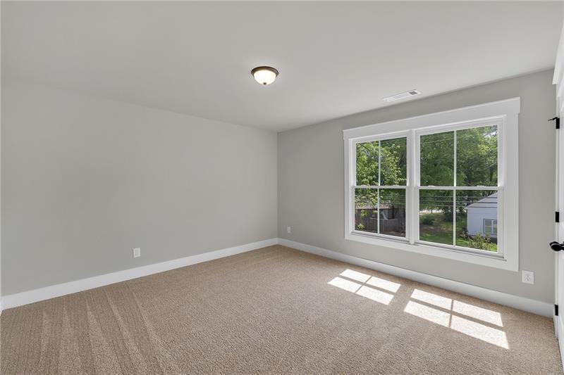 231 E Marable Street Property Photo 23