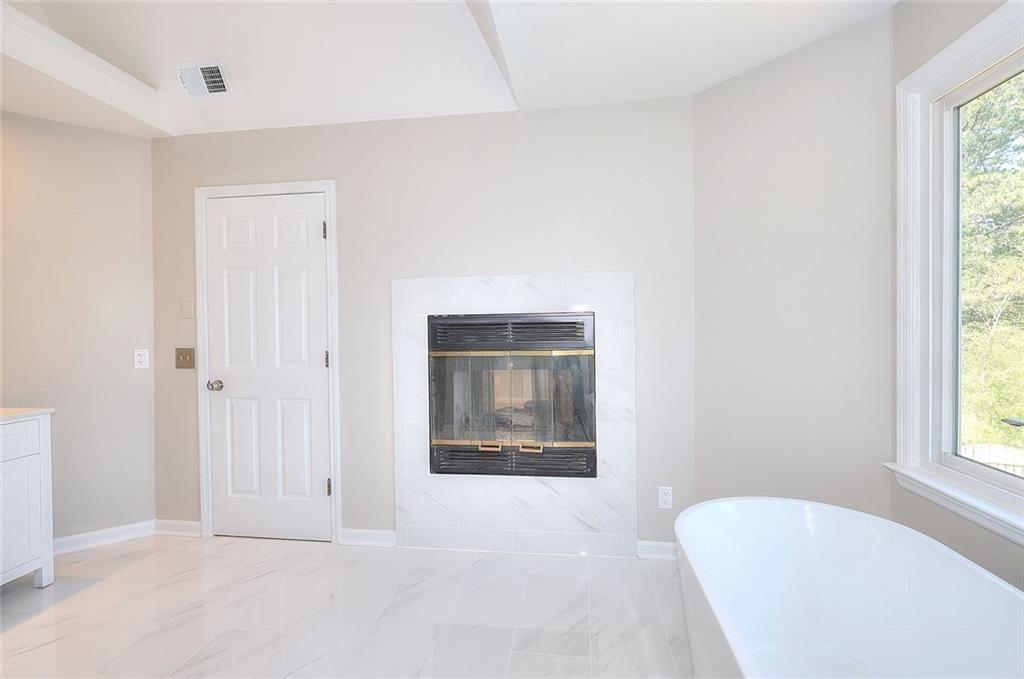 10590 Stonepoint Place Property Photo 29