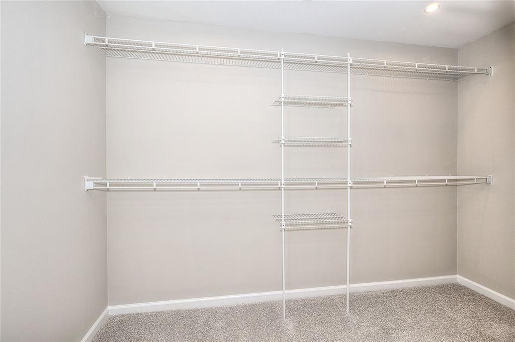10590 Stonepoint Place Property Photo 33
