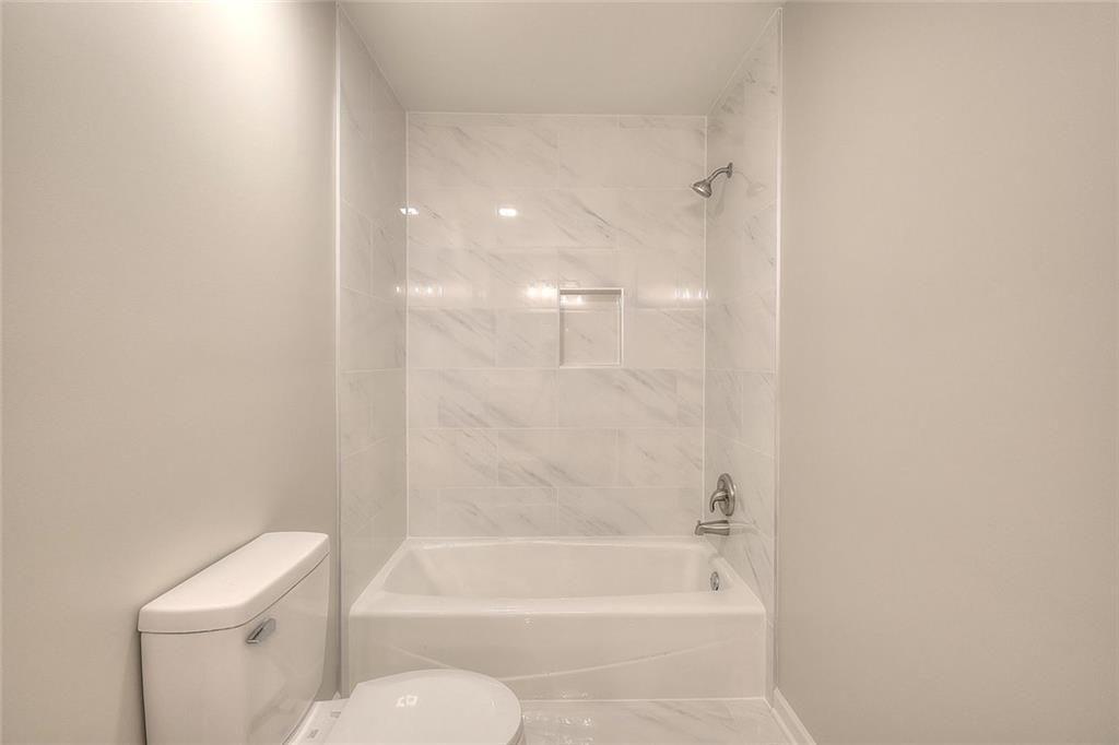 10590 Stonepoint Place Property Photo 36