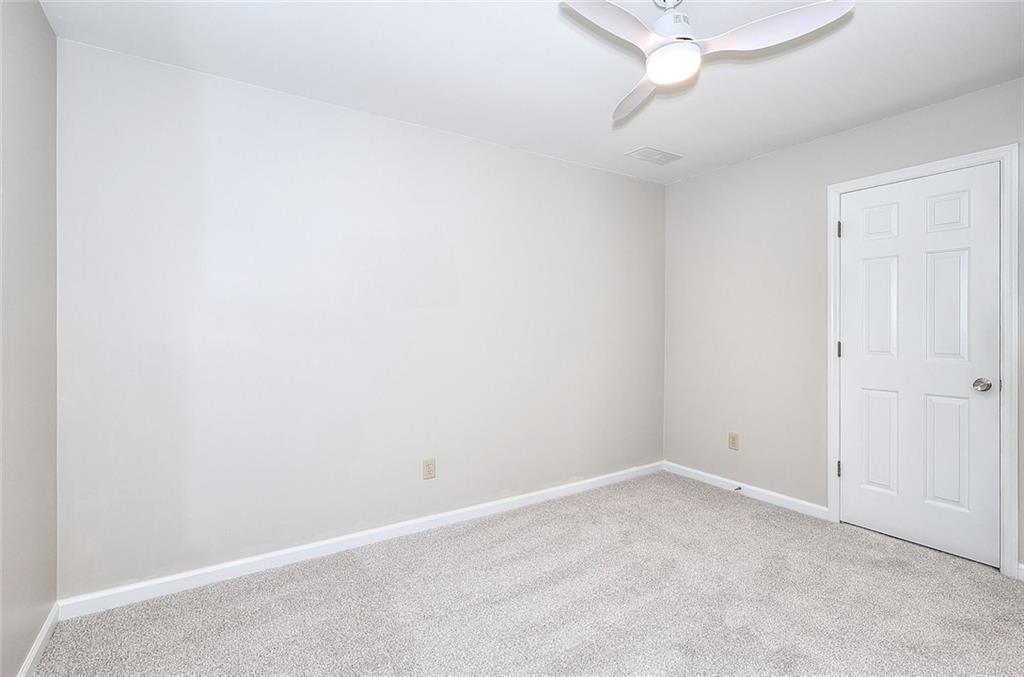 10590 Stonepoint Place Property Photo 42