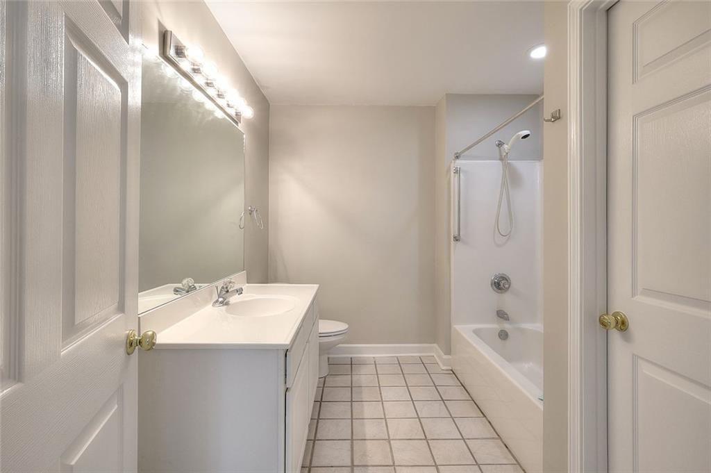 10590 Stonepoint Place Property Photo 49