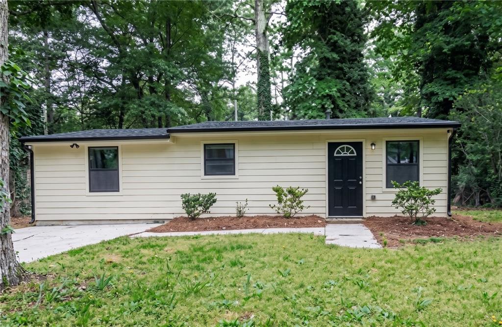 3283 Pebble Drive Property Photo 1