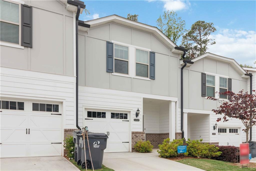 5321 Glade Park Drive Property Photo 1