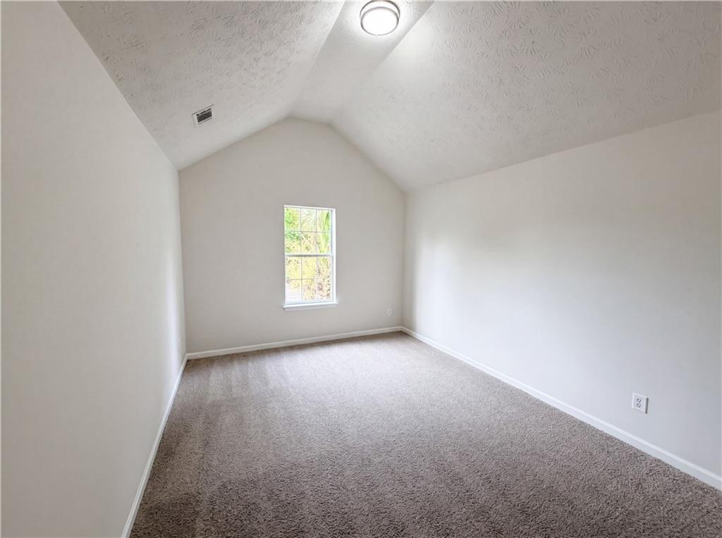 525 Michael Circle Property Photo 4