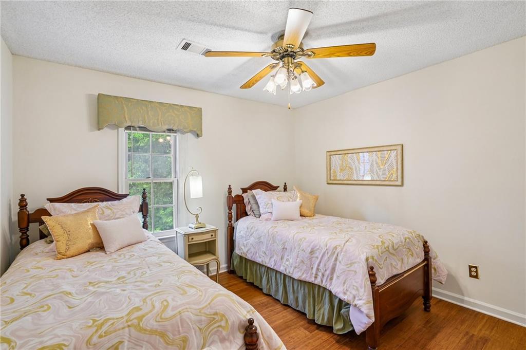 3736 E Bay Street Property Photo 21