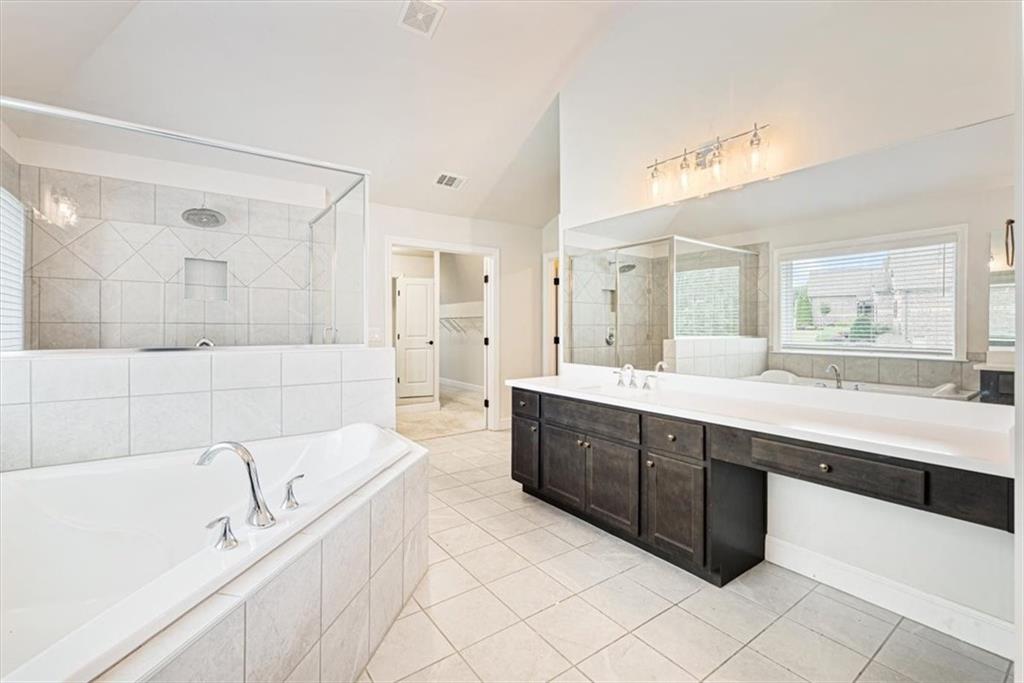 947 Hunter Way Property Photo 54