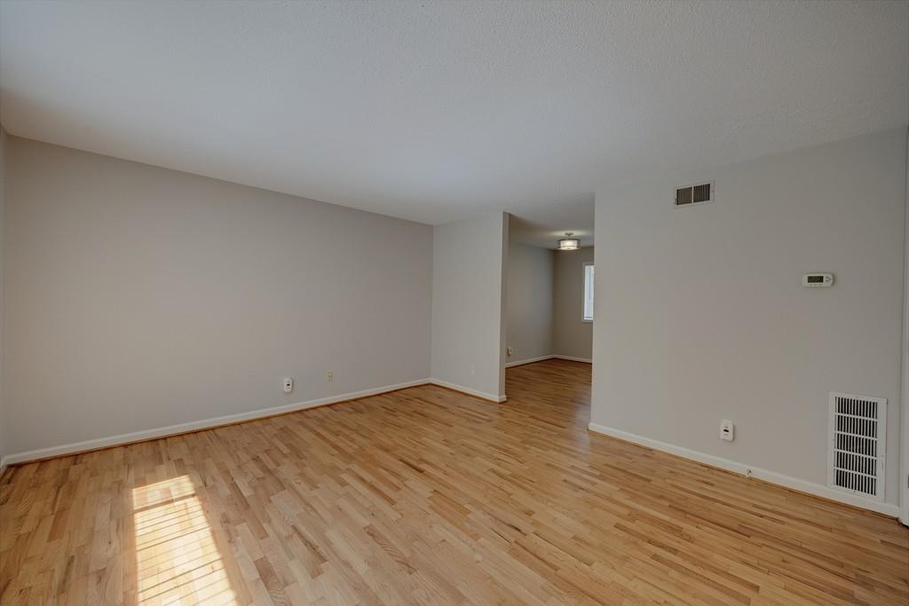 1604 Briarcliff Road Unit 2 Property Photo 6
