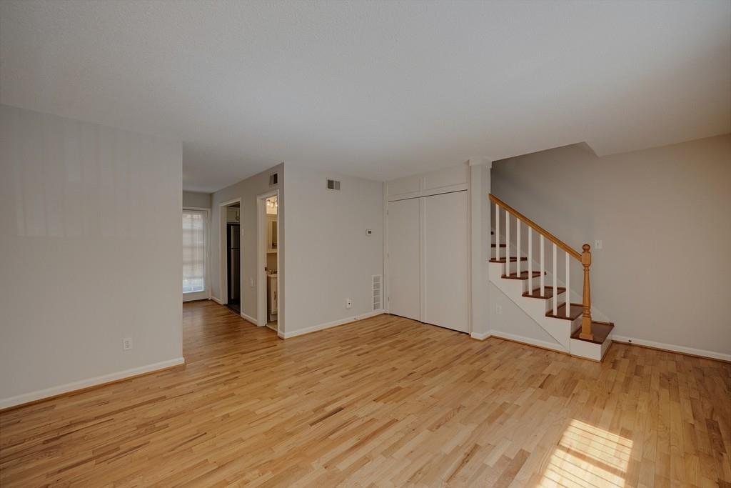 1604 Briarcliff Road Unit 2 Property Photo 9
