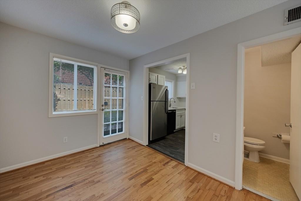 1604 Briarcliff Road Unit 2 Property Photo 11