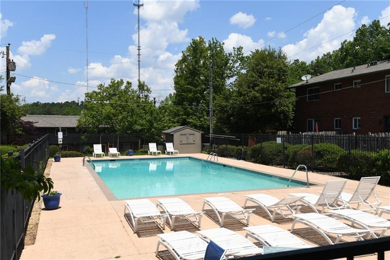 1604 Briarcliff Road Unit 2 Property Photo 27
