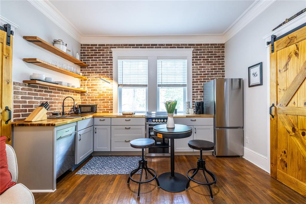 1144 Blue Ridge Avenue NE Unit 9