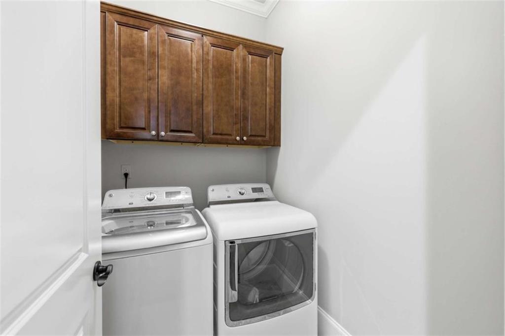 890 Candler Street Property Photo 33