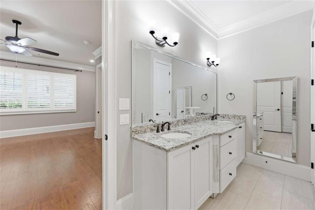 890 Candler Street Property Photo 37