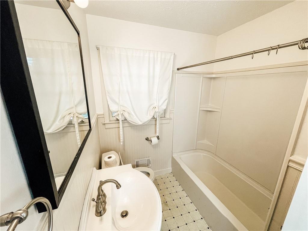 116 Indian Trail Property Photo 13
