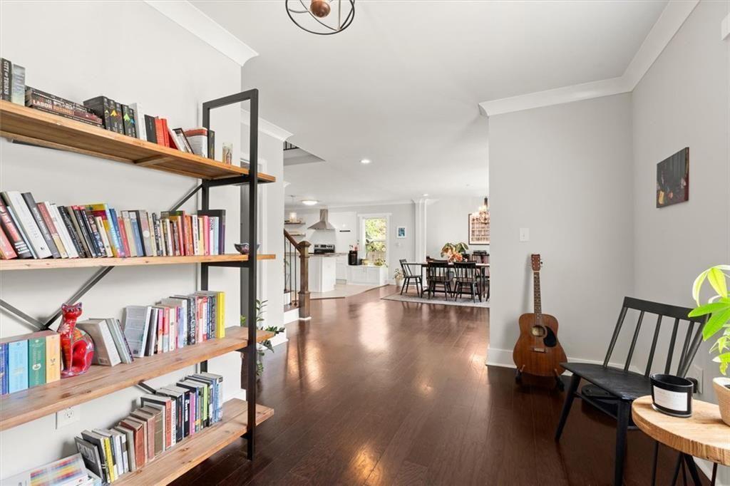 1376 Smith Street Se Property Photo 13