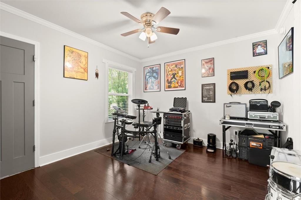 1376 Smith Street Se Property Photo 14