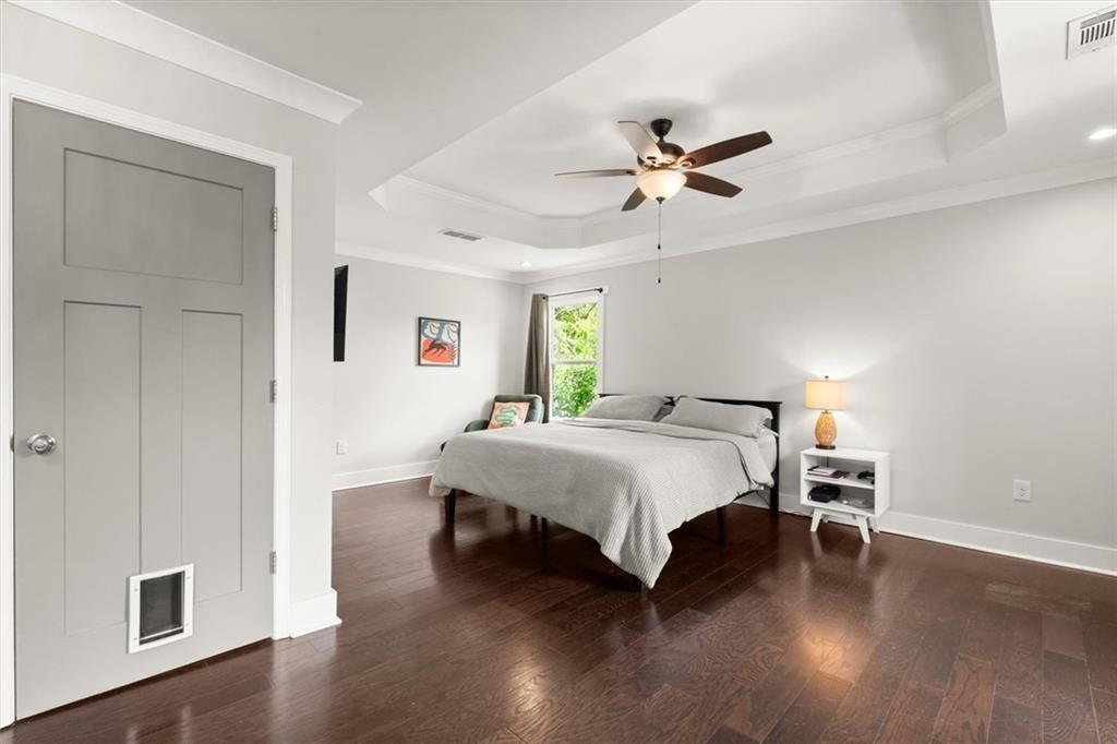 1376 Smith Street Se Property Photo 20