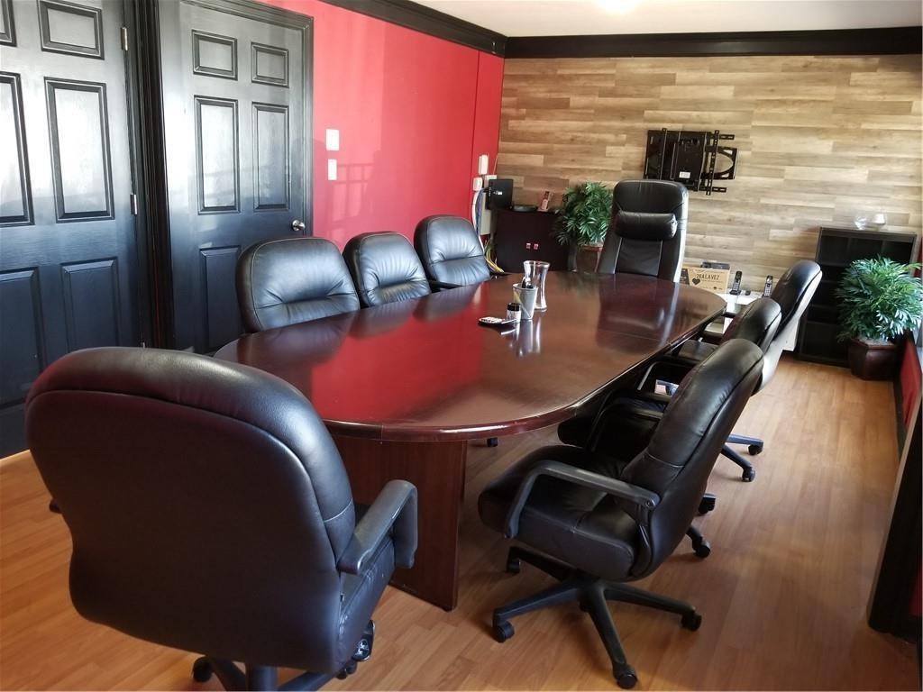 1004 S Peachtree Street Property Photo 1