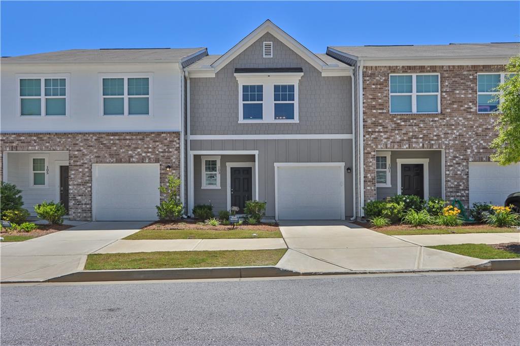 103 Thetford Way Property Photo 1