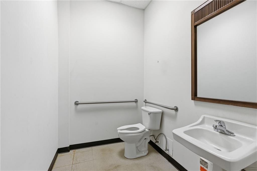 691 Hist Highway 441 Unit 4 & 5 Property Photo 25